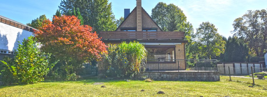 0 FG Viel Platz sonnige Terrassen und ein schoener Garten