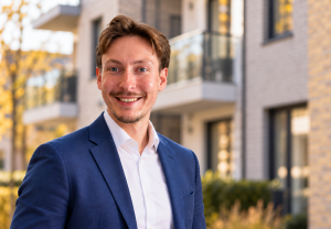Professionelles Herbstportraet im Freien